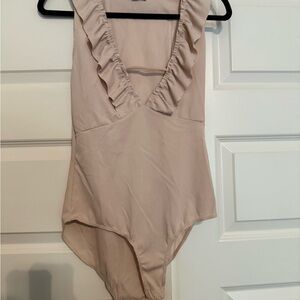 Charlotte Russe Pleated V-Neck Bodysuit in Cream